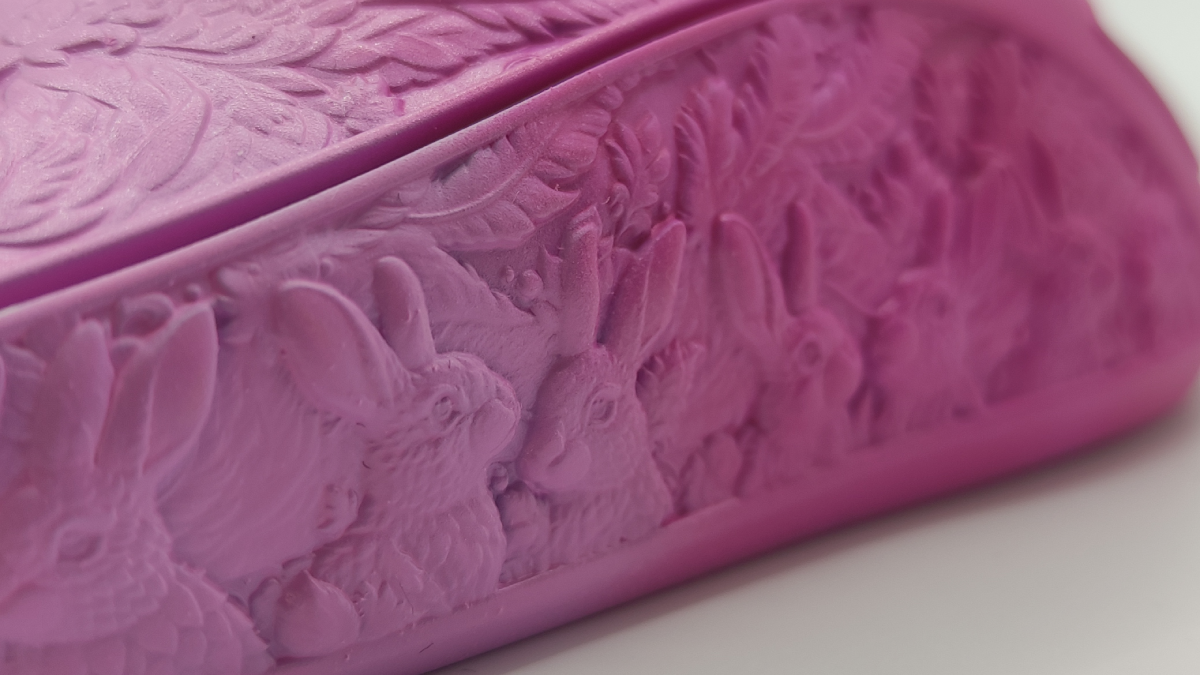 RIGID mouse detail closeup